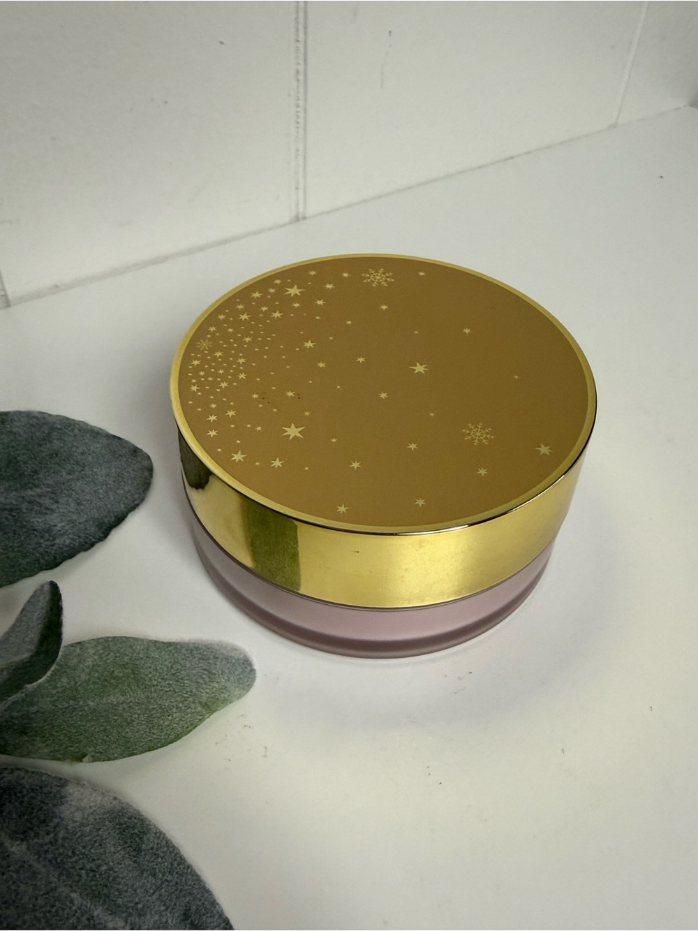 Estée Lauder Beautiful Perfumed Body Powder 1 oz. / 28.4g NWOB